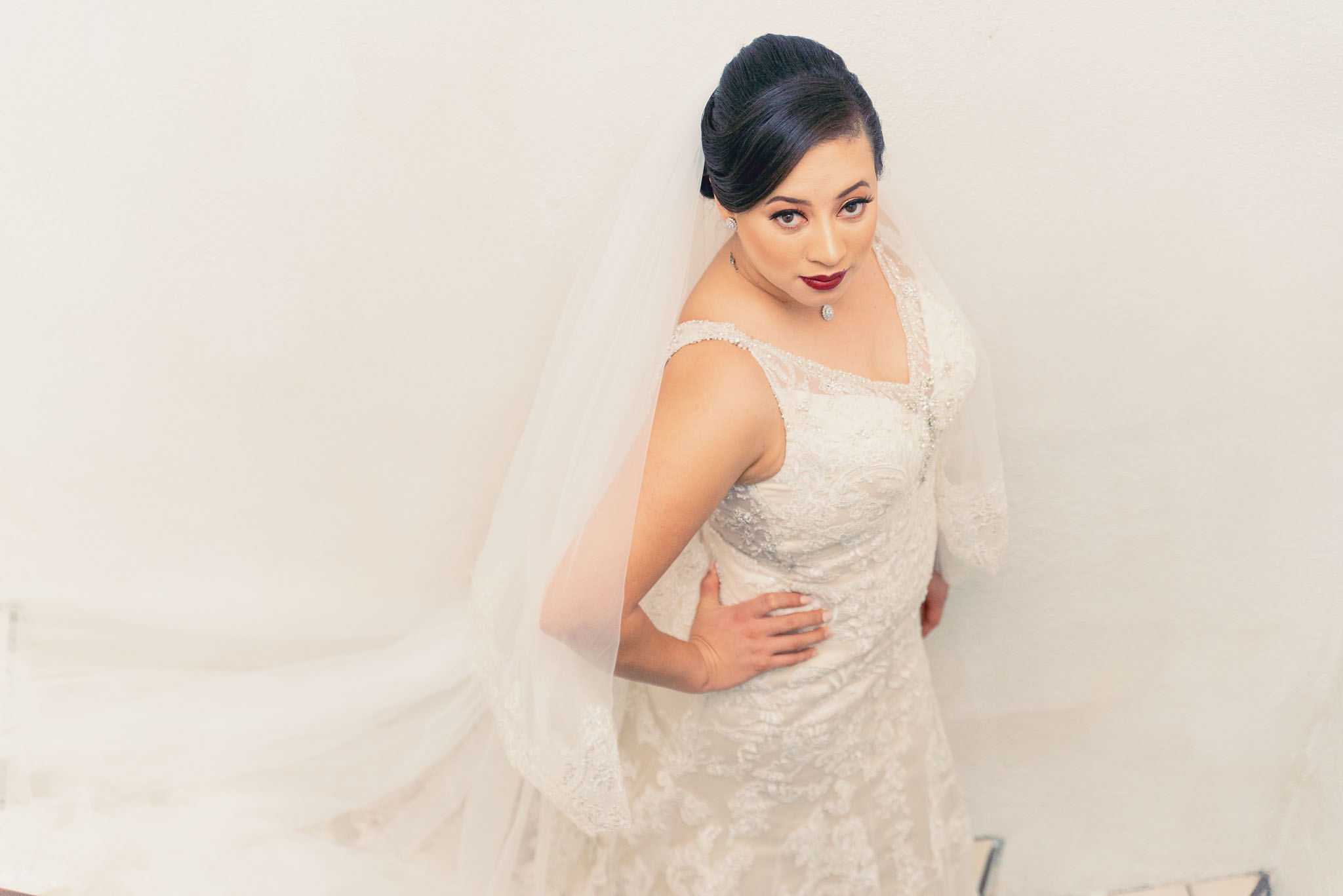 novia vestida de blanco