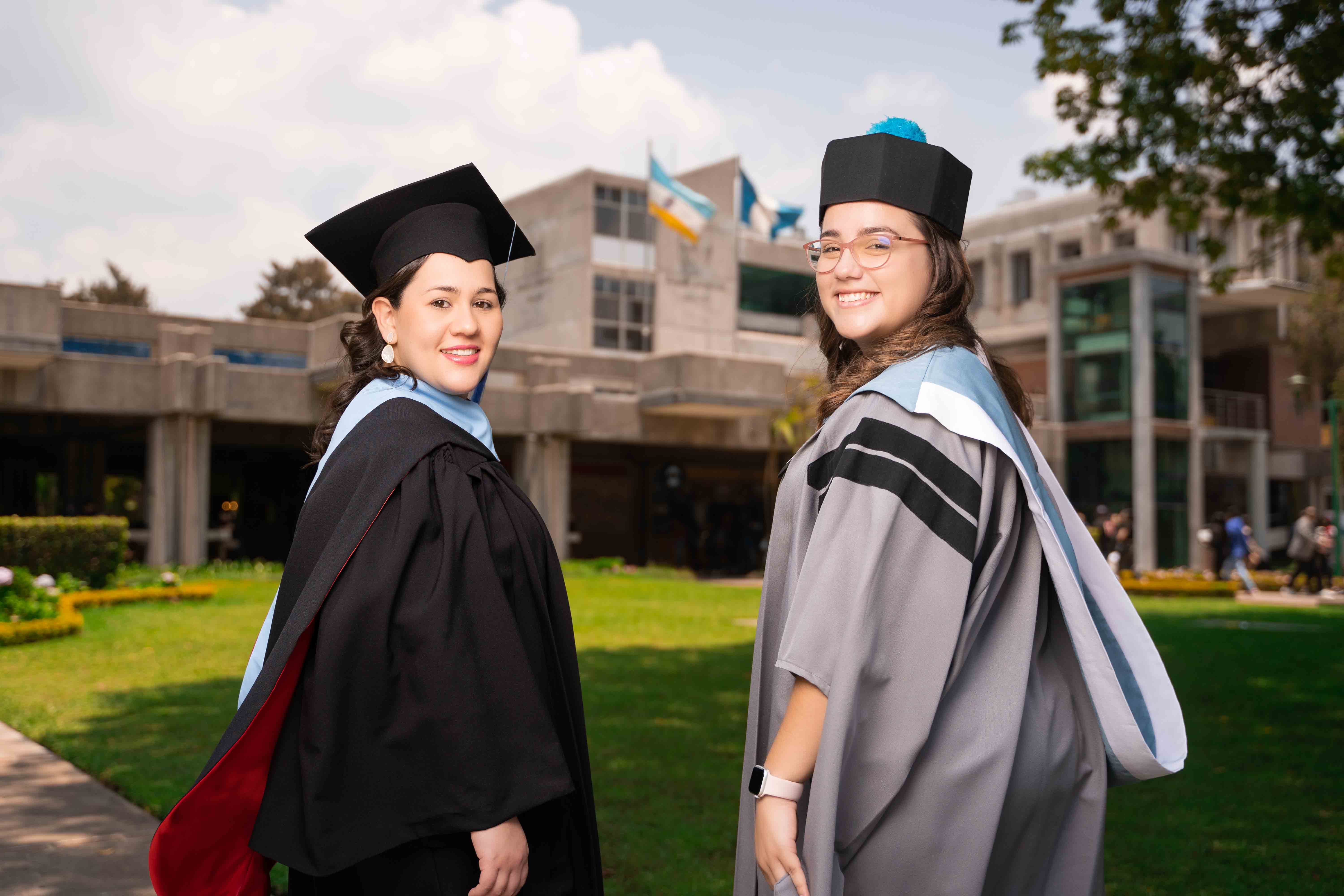 Graduación Universidad Rafael Landivar