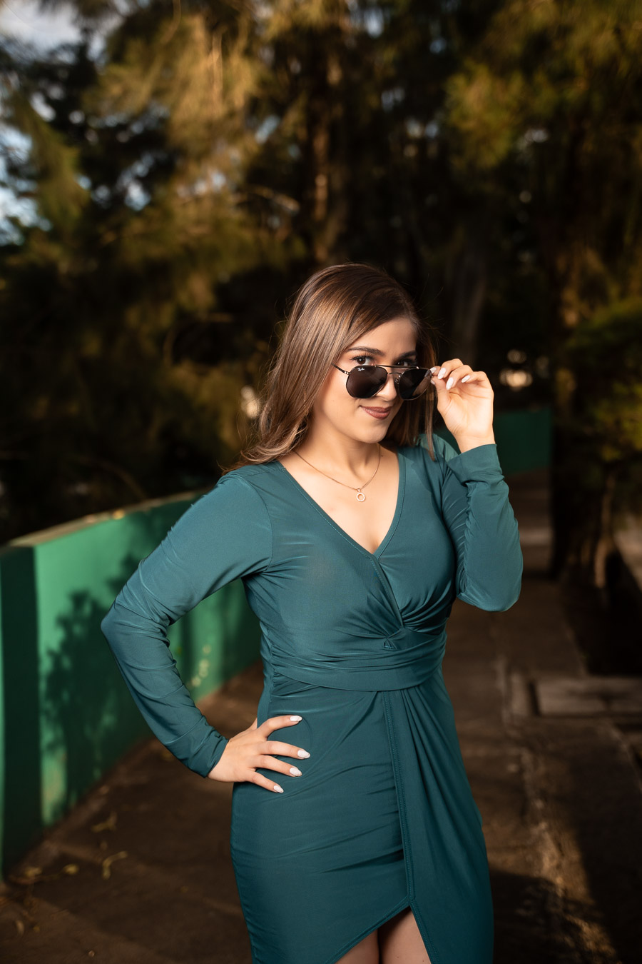 Graduada con lentes en la UMG